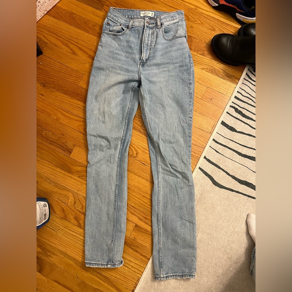Abercrombie Slim Straight jeans